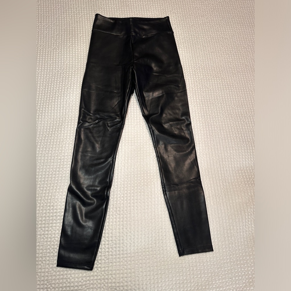 Abercrombie & Fitch Black Leather Leggings XS
